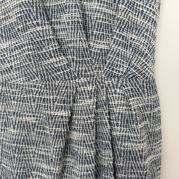 Banana Republic Textured Blue and  White Midi Dress - Picture 3 of 4